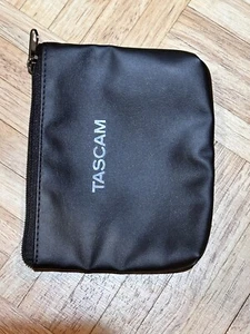 Tascam DR-10L Portable Audio Recorder with Lavalier Microphone ATR3350 - Picture 1 of 3