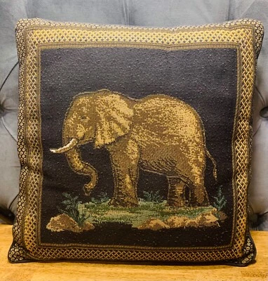 Almohada de tapiz elefante negro cabina bordada Cottagecore casa de abuelas Foto 1 de 4