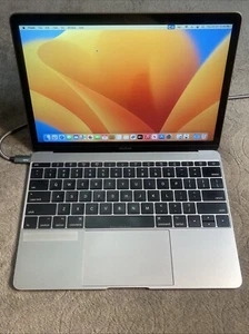 Apple MacBook 12" A1534 MNYF2LL/A w/M3-7Y32 1.2GHz 8GB 256GB SSD (2017) - Picture 1 of 9