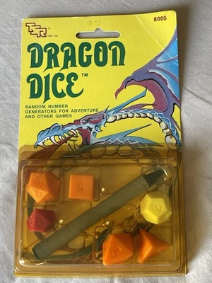 DE COLECCIÓN RARO TSR DRAGON DADOS CON CRAYÓN 1983 PRE DUNGEONS & DRAGONS D&D AMARILLO Foto 1 de 4