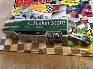 RACING CHAMPIONS 1991 DIE-CAST CAB FREE WHEELING" QUAKER STATE. BRAND NEW. - Picture 1 of 4