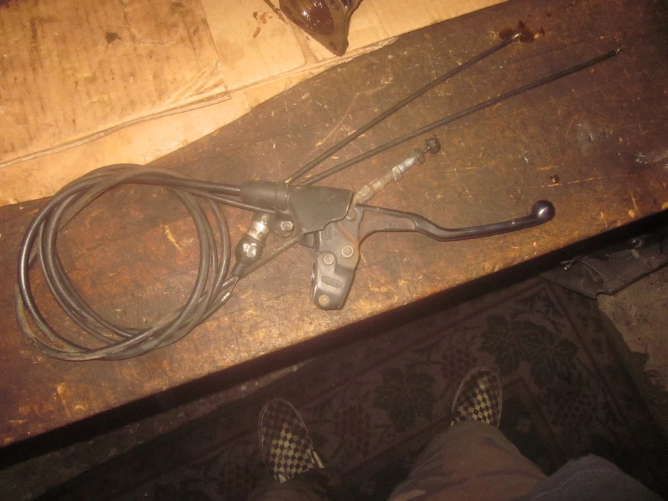 estrangulador cable percha embrague moto guzzi california cal 3 mano izquierda Foto 1 de 1