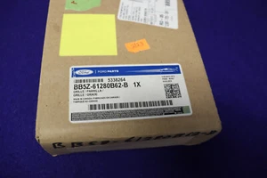 New OEM Ford Air Vent Outer BB5Z-61280B62-B (AKF0724) - Foto 1 di 5