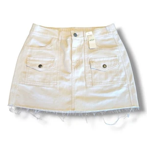 Minifalda Aerie By American Eagle Crema Carga Micro Talla Pequeña - Imagen 1 de 8