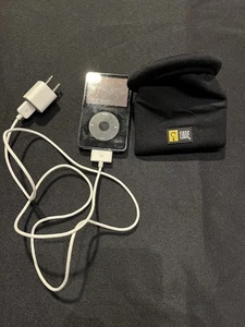 REPRODUCTOR DE MÚSICA A1136 Apple iPod Video Classic 30 GB negro MA446LL PAQUETE CON ESTUCHE - Imagen 1 de 22
