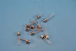 11 Pieces BSY38 NOS NPN Silicon Trabnsistors - Picture 1 of 5