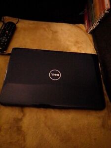 Dell Inspiron 1545 Pacific Blue Colour, No charger but has battery