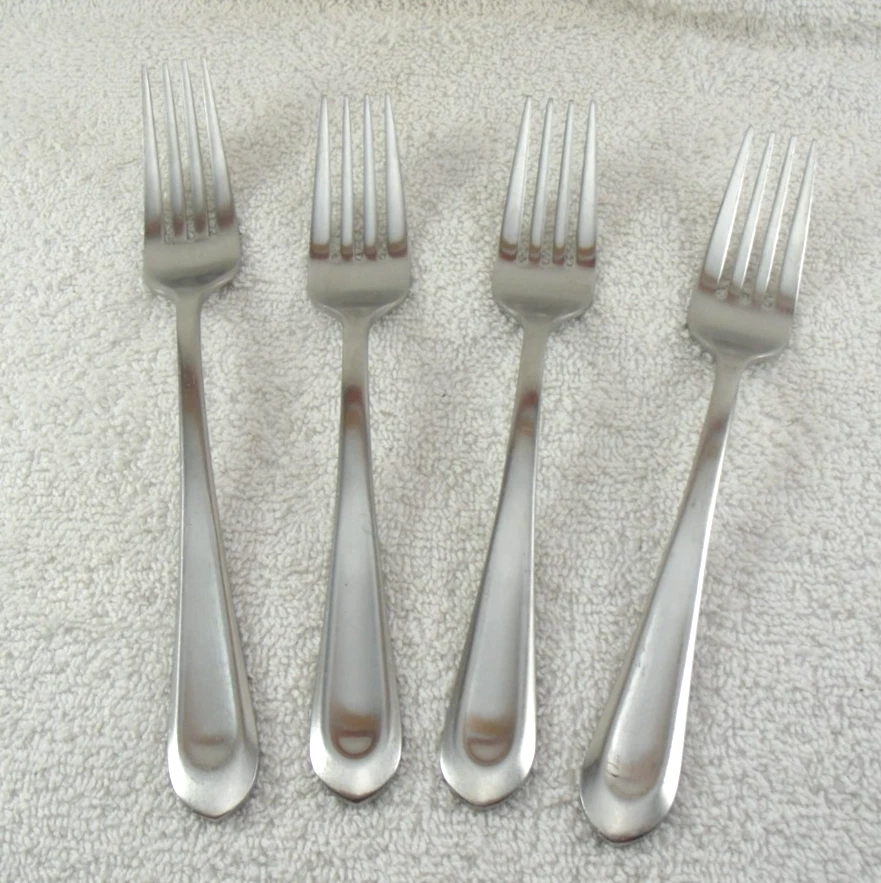 Lote de tenedores y ensaladas satinadas Alessi Argent 18/10 acero inoxidable Vietnam Foto 1 de 3