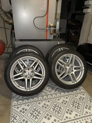 18 Zoll Felgen + reifen ( Allwetter reifen )  Sport - Bild 1 von 4