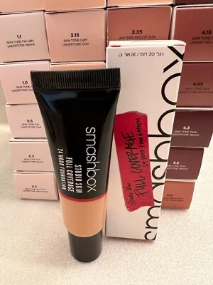 SMASHBOX 24 HOUR FUNDATION FULL COVERAGE 1FL WEIGTHLESS FEEL,OIL CONTROL - Image 1 of 4