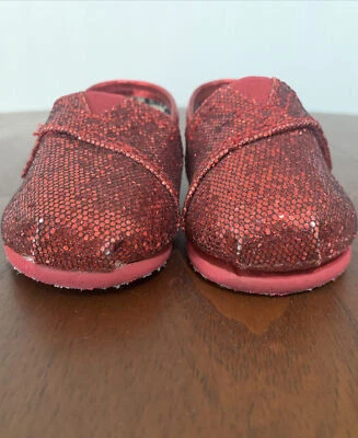 TOMS Tiny Classics Red Glitter Newborn Shoes Size 3, FREE SHIPPING - Image 1 of 4