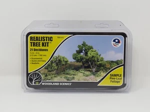 Woodland Scenics 1111 Green Deciduous Realistic Trees Kit (21) 0.75" - 3" Tall - Picture 1 of 4