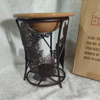 YANKEE CANDLE "Maple Leaf" Tart Burner with Removable Brown Saucer. NWT   - Image 1 of 4