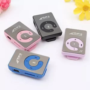 LETTORE MP3 MUSICA TASCABILE SUPPORTA SD SPORT CLIP COLORI BLU BIANCO ROSA - Foto 1 di 8