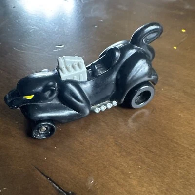 Vintage CATWOMAN 1994 Hot Wheels CATMOBILE Diecast DC Comics Car Batman - Image 1 of 4