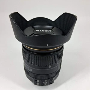 Nikon AF-S NIKKOR 24-120mm 1:4 G - Picture 1 of 6