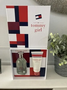 TOMMY GIRL 100ml Perfume And Body Lotion Gift Set - Picture 1 of 4