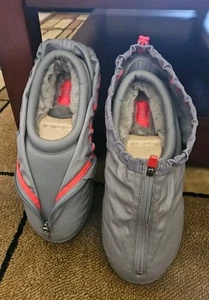 UGG Tasman Shroud Zip Clog Shoes Mens 10 EU 43 GREY Slippers Outdoor Hikie - Picture 1 of 9