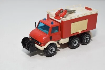 B67 1:55 SIKU 2913 MERCEDES-BENZ UNIMOG CAMION DEI POMPIERI BUONE CONDIZIONI. 2 - Immagine 1 di 4