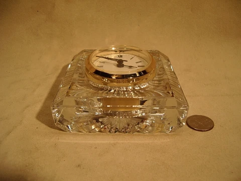 Nice Vintage Anna Hutte- WestGermany- Lead Crystal Desk Clock-Quartz-Works Great Cover