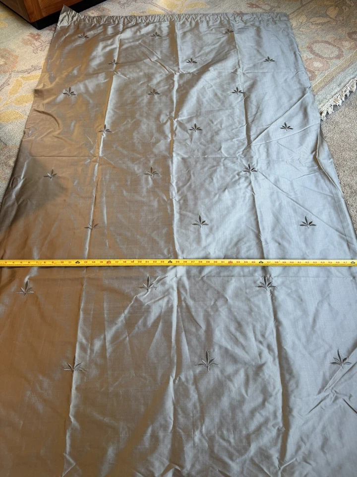 1x HERRAJES DE RESTAURACIÓN Cortina de cortinas de plata de peltre de seda tailandesa 50x84 Foto 1 de 4