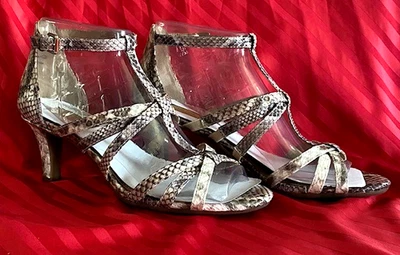 SANDALIA AEROSOLES PASSION FRUIT LITE BRONCEADO SERPIENTE 7 1/2 TACÓN MEDIO estilo 240 Foto 1 de 4