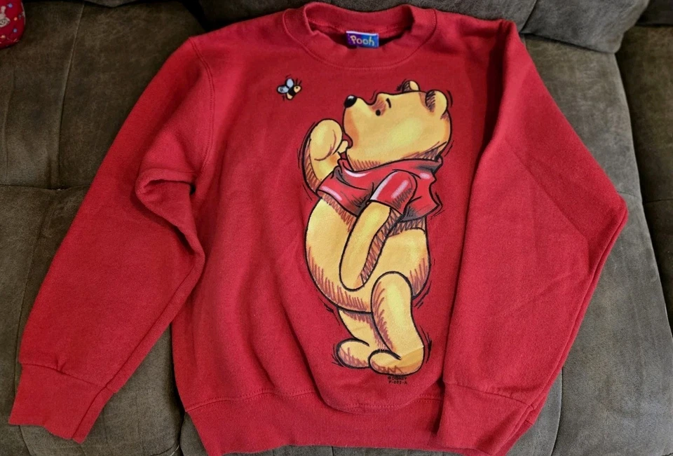 Sudadera De Colección Winnie The Pooh Niños Roja Años 90 Disney Jerry Leigh RARA Gráfica Foto 1 de 4