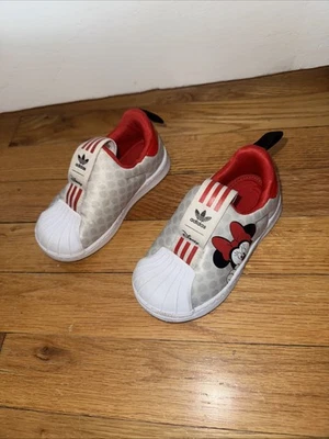 Disney x Adidas X Infant 'Minnie Mouse Size 7k Read Girls Slip On - Image 1 of 4
