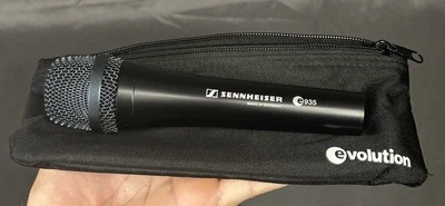 Sennheiser E 935 Vocal Dynamic Microphone e935 Handheld Cardioid Stage Mike - Image 1 of 4