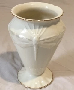 Lenox Dragonfly Dreams Fine Porcelain W/Raised Patterns Gold Rim Vase 6.5” - Picture 1 of 7