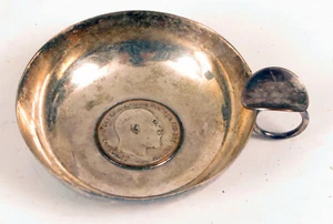 SOMMELIER WINE TASTING CUP TASTEVIN SILVERPLATE GREAT BRITIAN COIN 1906 PENNY !! - Picture 1 of 1