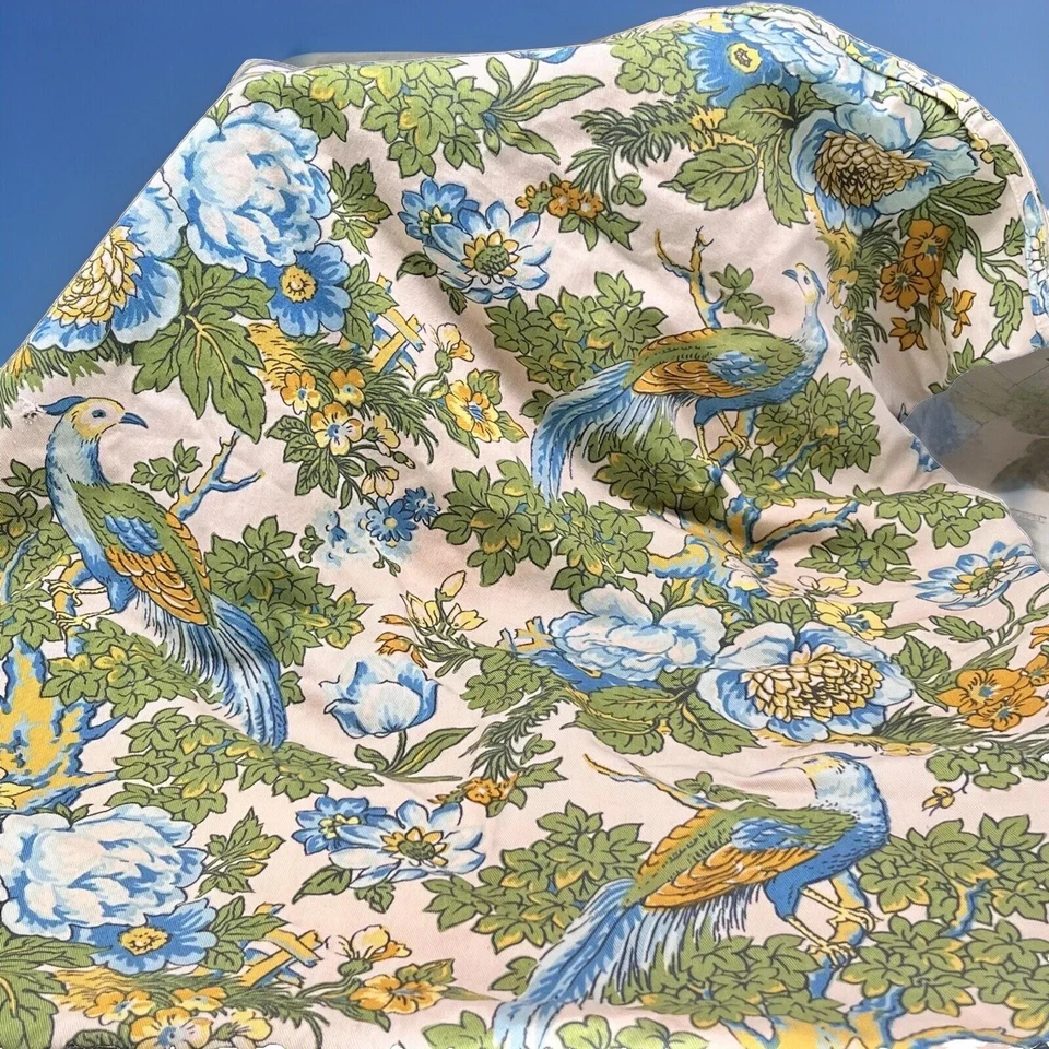 "Héroe JC Pavo Real Floral Follaje Patrón De Colección Mediados de Siglo 49"" X 32"" Colorido" Foto 1 de 4