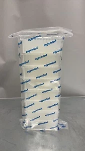 Eppendorf Microplate 96 Well 1000 ul Deepwell , 8 Plates/Pack - Picture 1 of 3