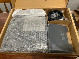 Cisco SPA508G 4-Line IP Phone with Display PoE and PC Port - New, Open Box - Photo 1/4