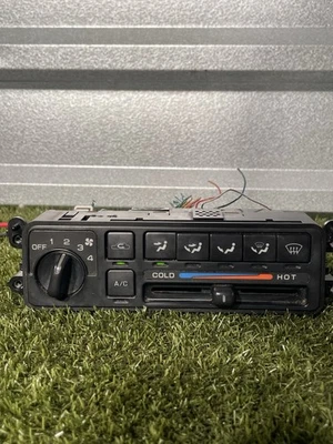 2000-2001 Nissan Altima AC Heater Temperature Climate Control 275100Z800 - Image 1 of 4