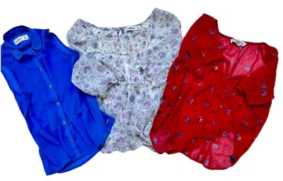 ABERCROMBIE KIDS Niñas Jóvenes Medianas - Camisas Transparentes Blusas Prendas para el torso Floral Lote de 3 Foto 1 de 4