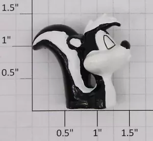 Lionel 16738-117 Pepe LePew Figur - Bild 1 von 3