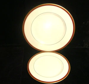 Pickard China - Signature Burgandy - 2 piezas - Platos de cena/ensalada - Imagen 1 de 3