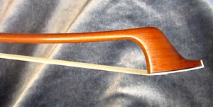 Schöner Kontrabassbogen Pernambuco gestempelt D Muniz Brasil 136gr. 69cm. - Bild 1 von 17