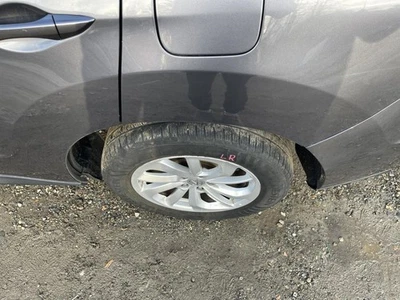 Eje trasero izquierdo Acura RDX 2016-2018 3,5 L AWD 89 K -base- 63095 Foto 1 de 4