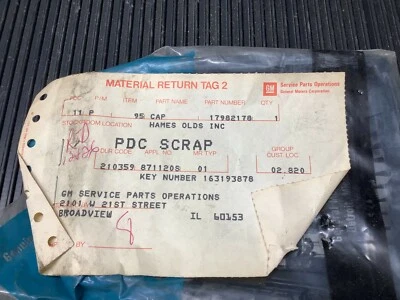 GM# 17982178 1984-88 OLDSMOBILE NOS TAPA BOCINA CARROCERÍA G 442 CUTLASS NÚMERO DE ARTÍCULO LIMITADO  Foto 1 de 3