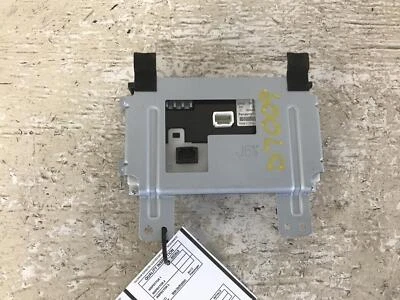 Pantalla de infoentretenimiento usada se adapta a: Nissan Murano 2012 pantalla tablero sin navegación Foto 1 de 4