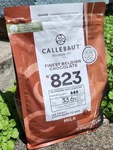 Callebaut 823 33.6% Milk Couverture Belgian Chocolate Callets, 5.5 lbs, 3/2026 - Picture 1 of 4