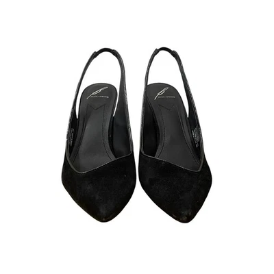 Brian Atwood Maya 黑色麂皮绒尖头露跟 8.5 码 — 第 1/4 张图片