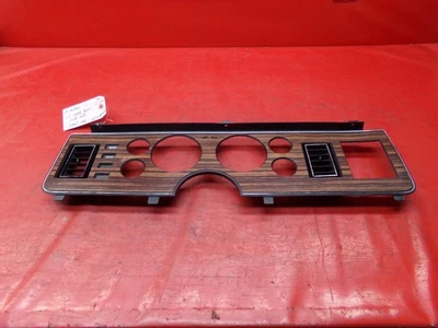79-86 MUSTANG WOODGRAIN DASH INSTRUMENT CLUSTER TRIM BEZEL SURROUND DUAL VENT OE - Image 1 of 4