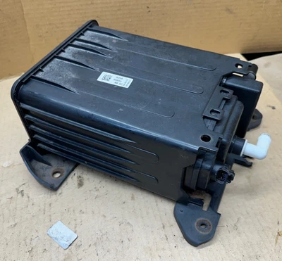 Ford E150 2013 bote de carbón de vapor 9U5A-9D653-AB furgoneta Econoline OEM de plástico Foto 1 de 4