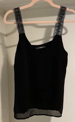 Camiseta sin mangas para mujer Espirit negra en capas con correas de encaje talla M 34 pulgadas pecho Foto 1 de 4