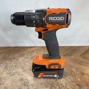 Taladro percutor/atornillador Ridgid R86115 18V sin escobillas 1/2 pulgada/batería de 4 Ah - Imagen 1 de 8