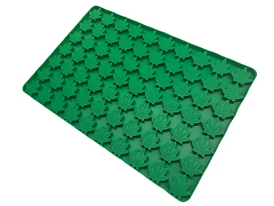 Weed Leaf Silicone Mould Large 70 Piece Gummy Tray - image 1 of 4