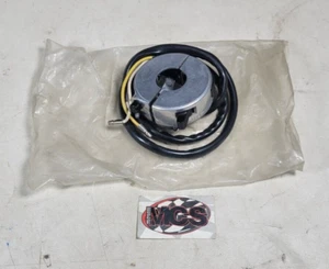 *NOS* SUZUKI Super Six (T 20) OEM Handle bar blinker switch assy - Picture 1 of 6